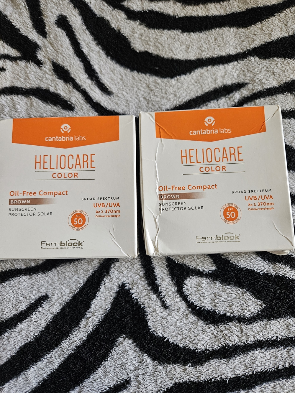 Heliocare Color Oil-Free Compact SPF 50 Sunscreen - Brown